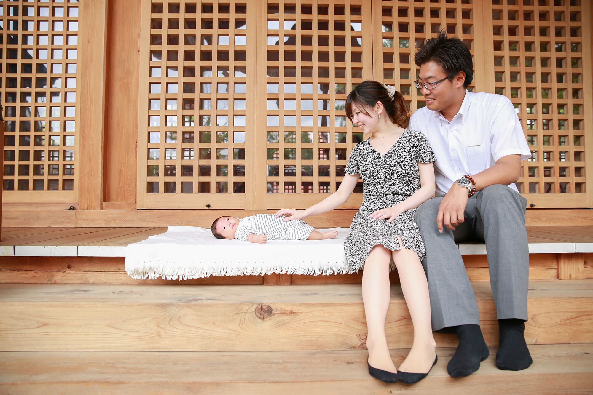 田原本町の多神社でお宮参り出張撮影