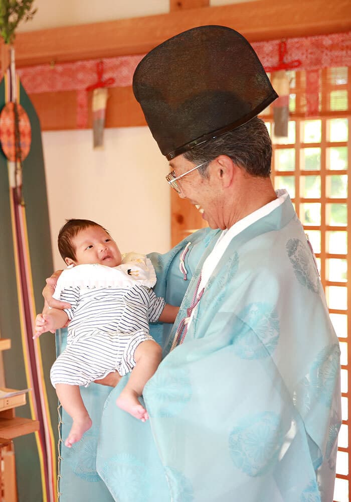 田原本町の多神社でお宮参り出張撮影